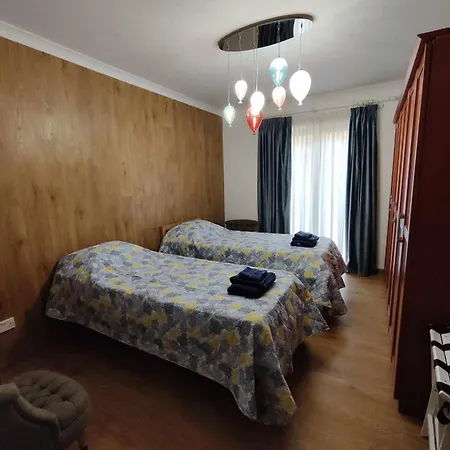 Bellagio Seafront Apartmán *