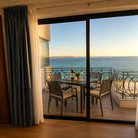 Bellagio Seafront With Private Garage *